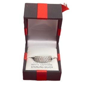 NWT Lab created white sapphire Sterling Silver ring. Size 7